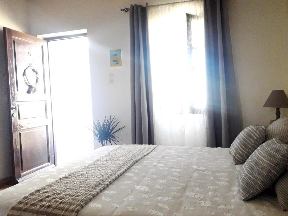 Cochili Rooms & Apartments 阿佐里姆诺斯 外观 照片